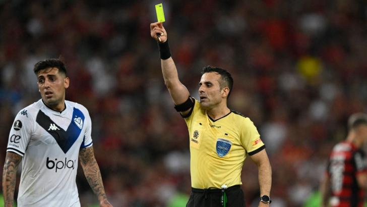 Piero Maza is a good referee for card bettors